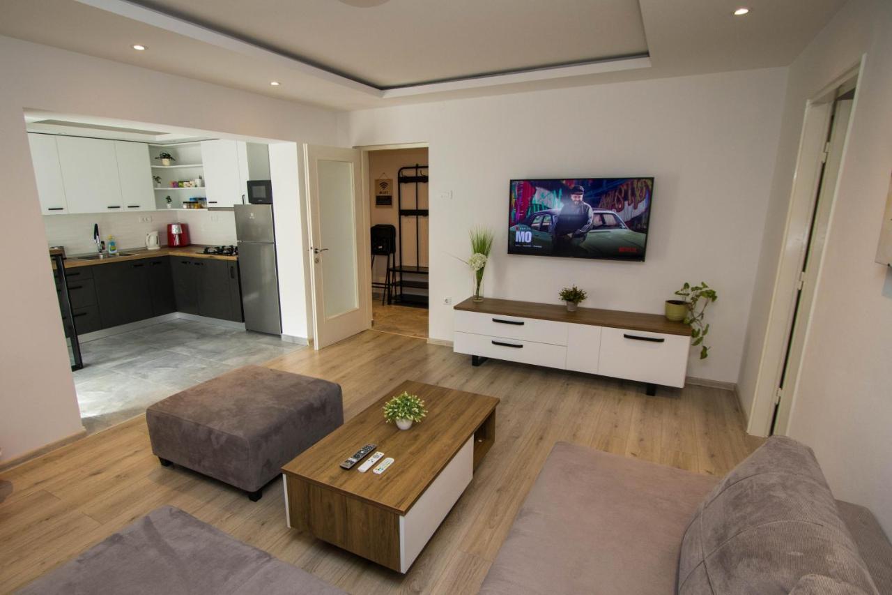 Apartment Ig4U, City Center Bjelovar Esterno foto