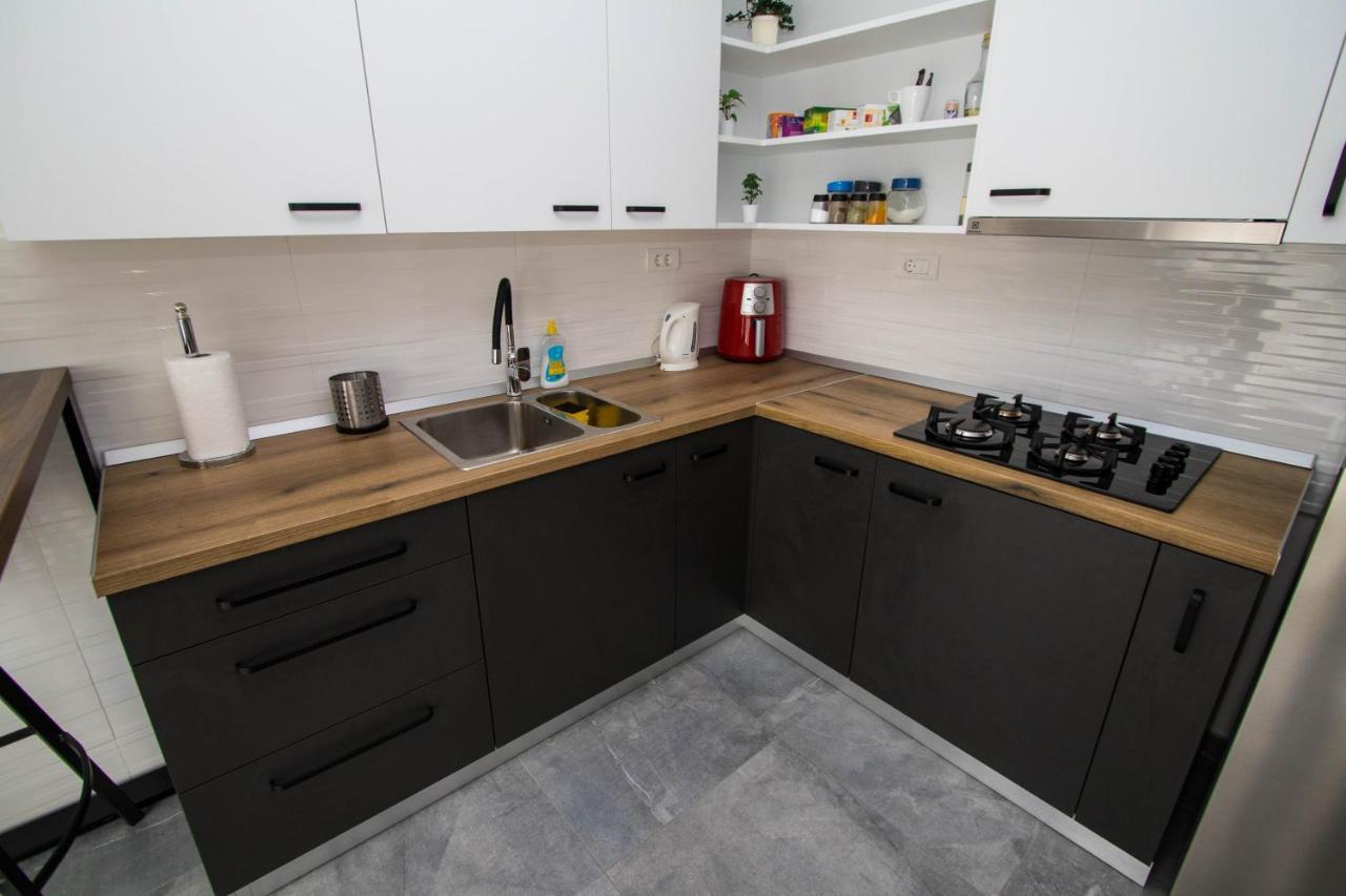 Apartment Ig4U, City Center Bjelovar Esterno foto