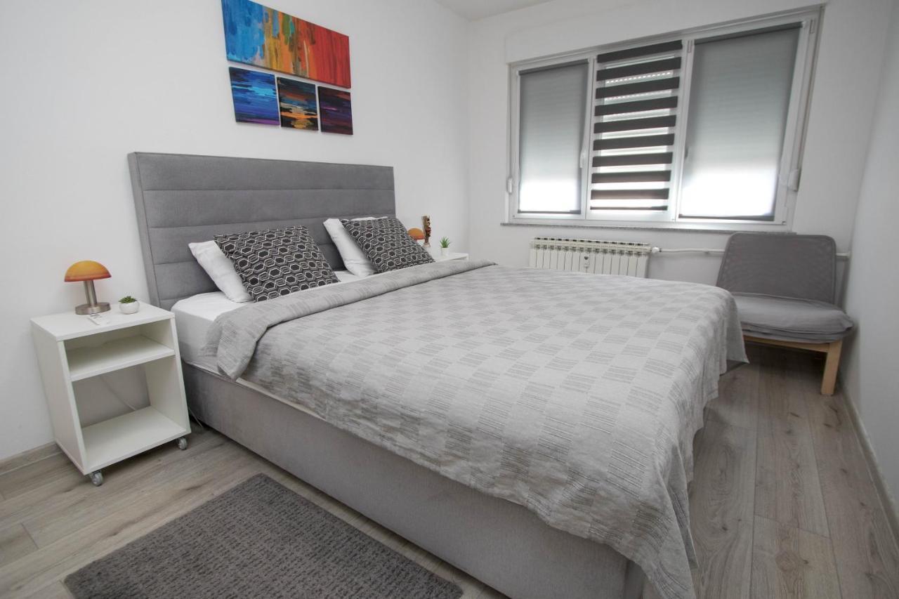 Apartment Ig4U, City Center Bjelovar Esterno foto